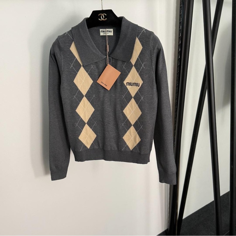 Miu Miu Gray and Tan Argyle Sweater